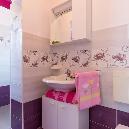 Apartment Fonovici Jurasi