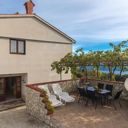 Apartment Fonovici Jurasi