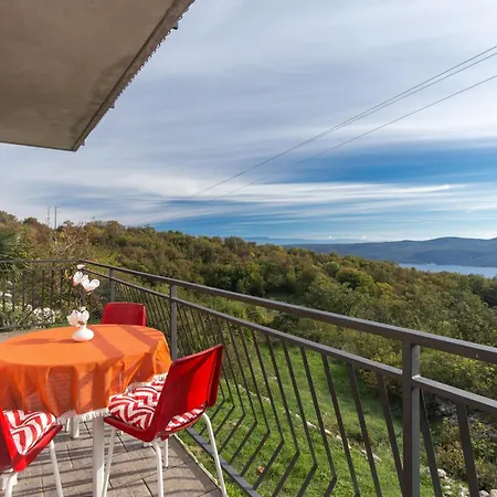 Fonovici شقة