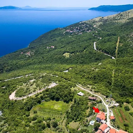 Apartment Fonovici