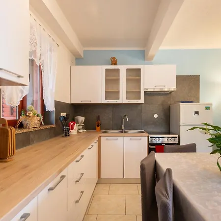 Fonovici Apartament *