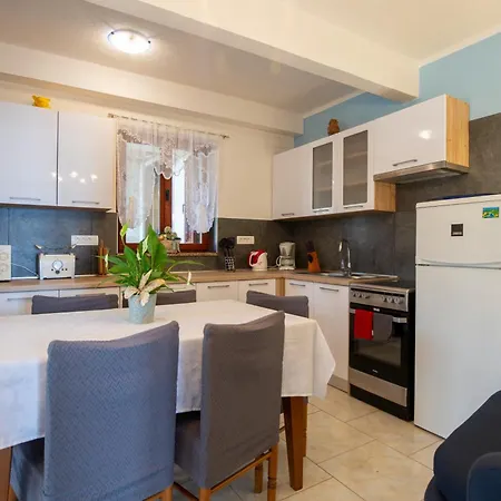 Fonovici Apartament