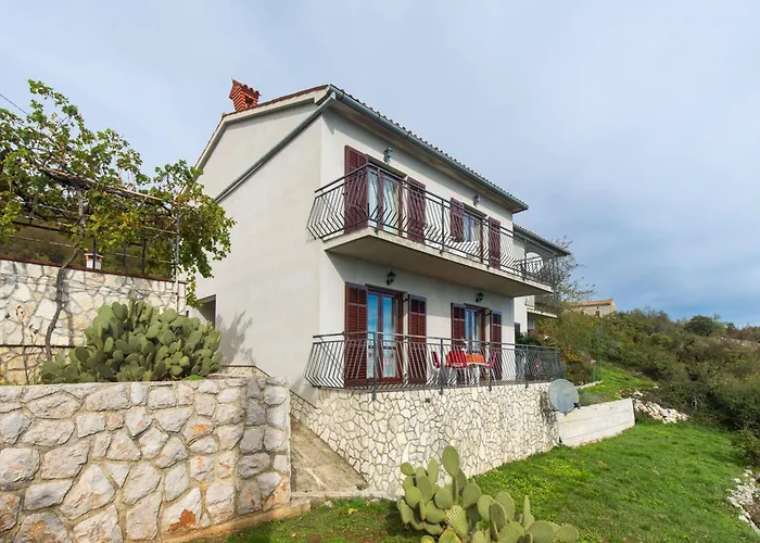 Fonovici Lejlighed Jurasi