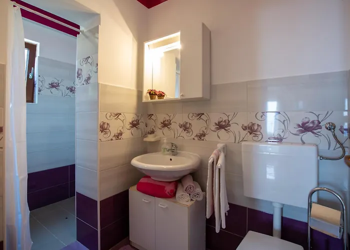 Fonovici Lejlighed Jurasi